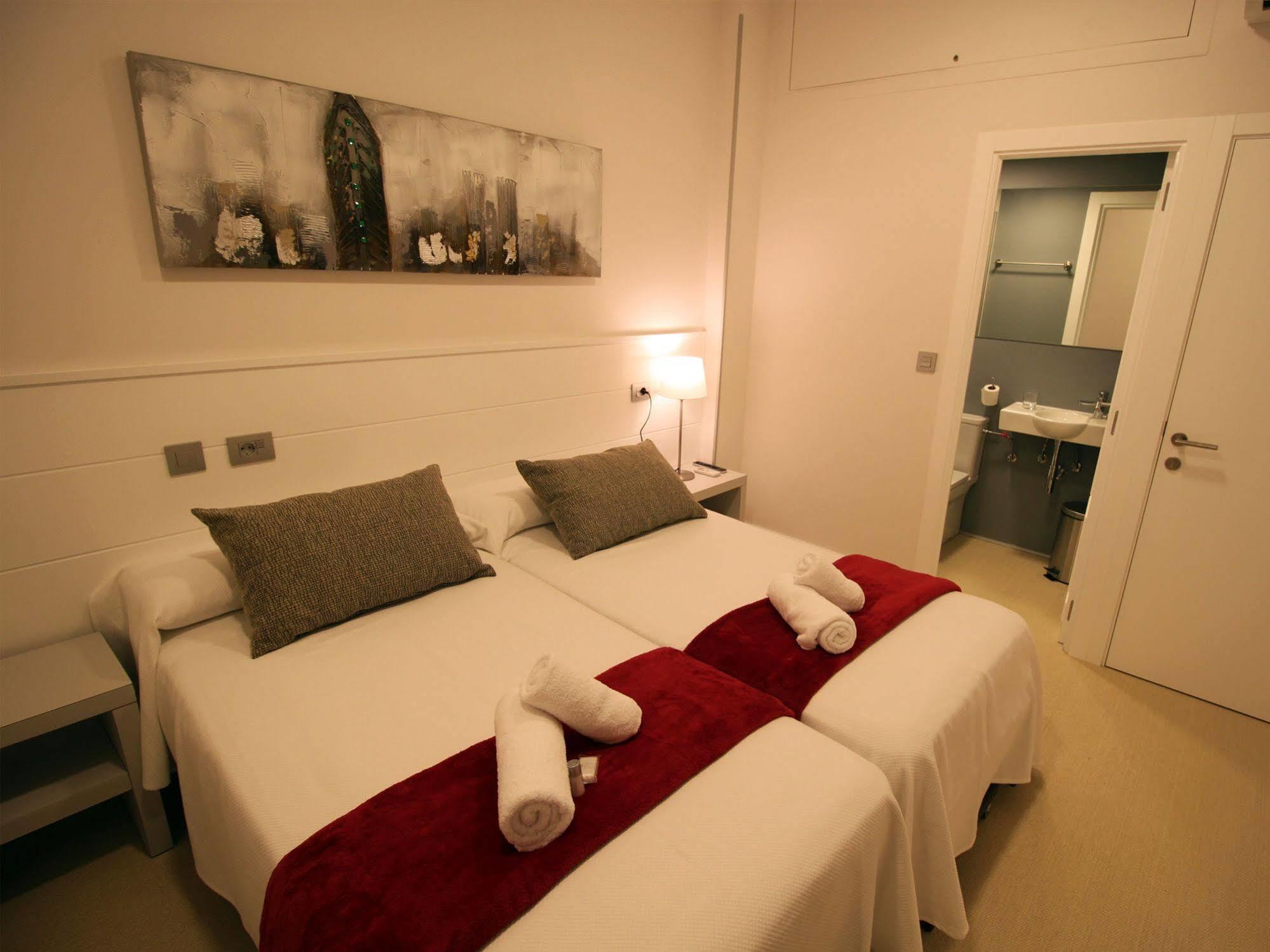 Pension San Martin ซานเซบาสเตียน ภายนอก รูปภาพ