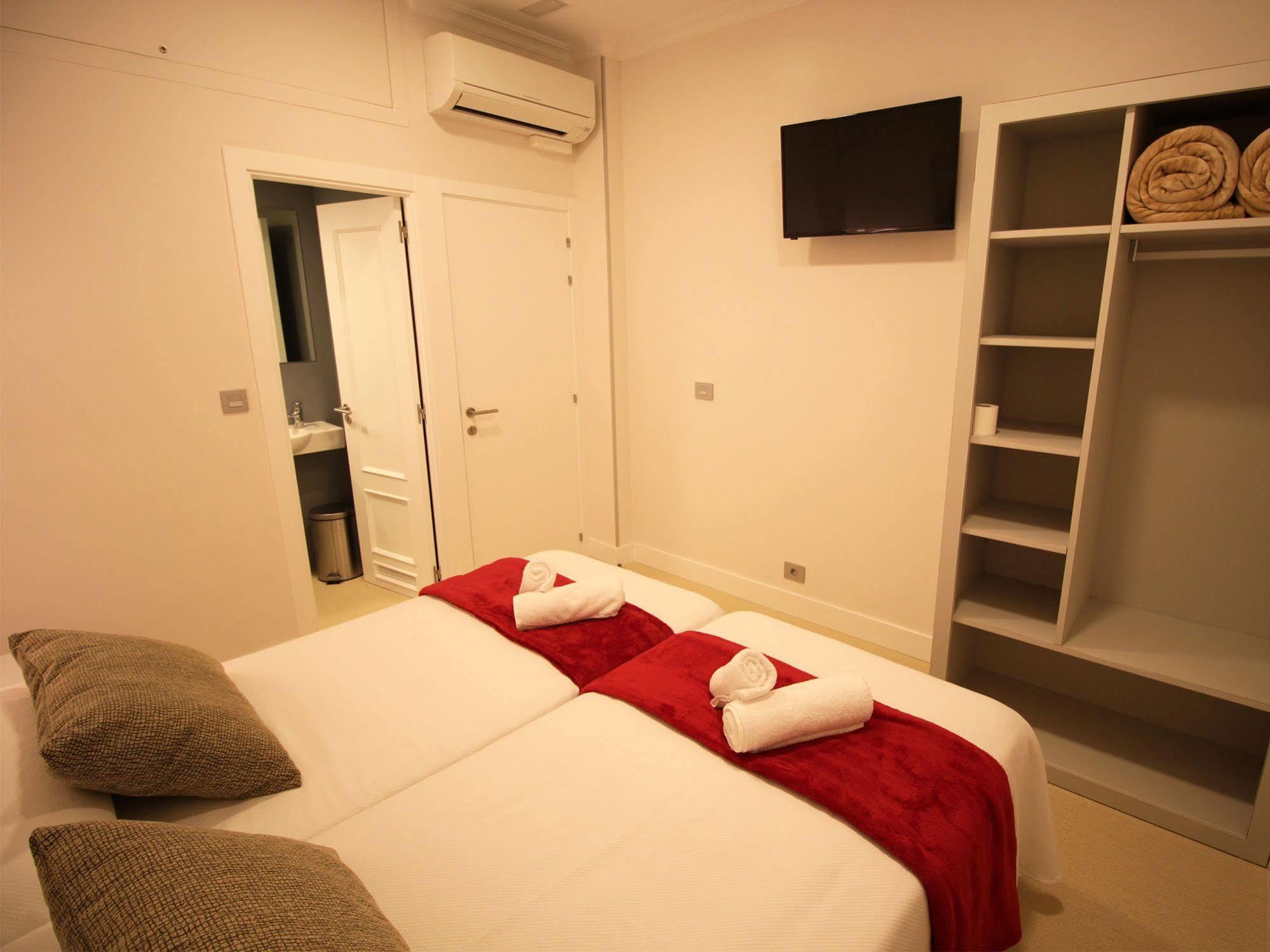 Pension San Martin ซานเซบาสเตียน ภายนอก รูปภาพ